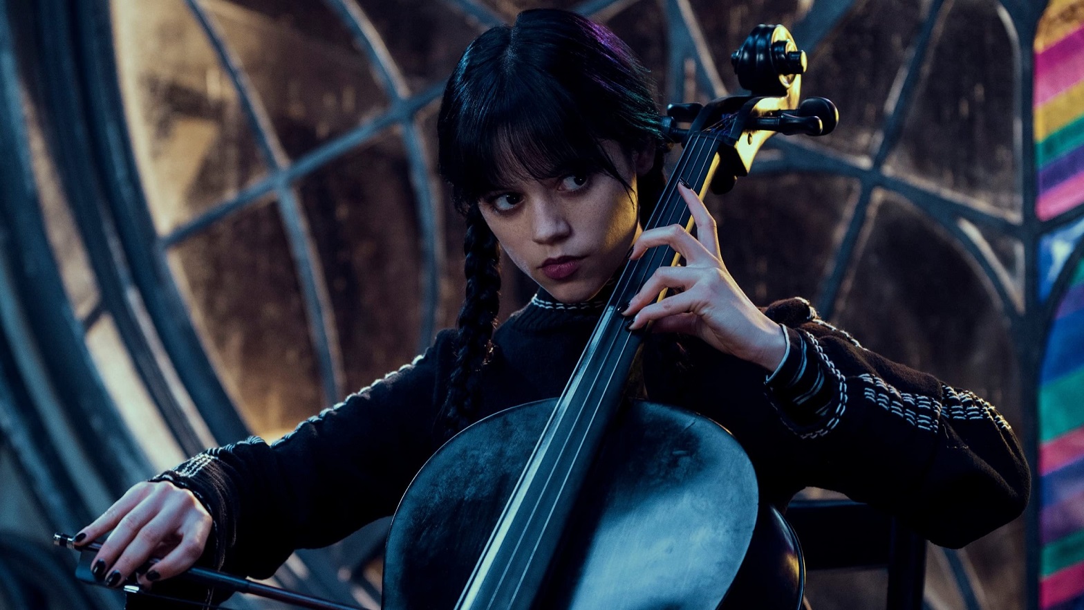 Wandinha - Jenna Ortega realmente sabe tocar violoncelo? - Critical Hits