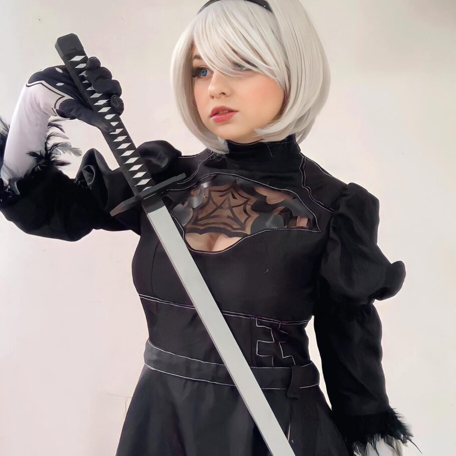 Brasileira fã de Nier fez um lindo cosplay da 2B