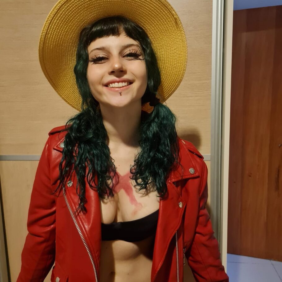 Brasileira mostrou como seria uma versão feminina do Luffy de One Piece