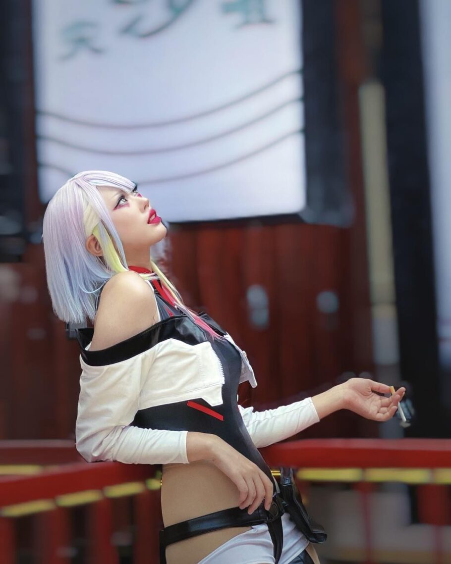 Veja este cosplay perfeito da Lucy de Cyberpunk: Mercenários