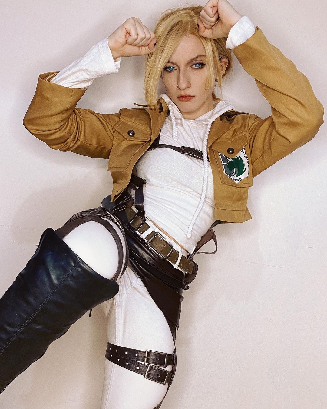 Brasileira fã de Attack on Titan fez um lindo cosplay da Annie