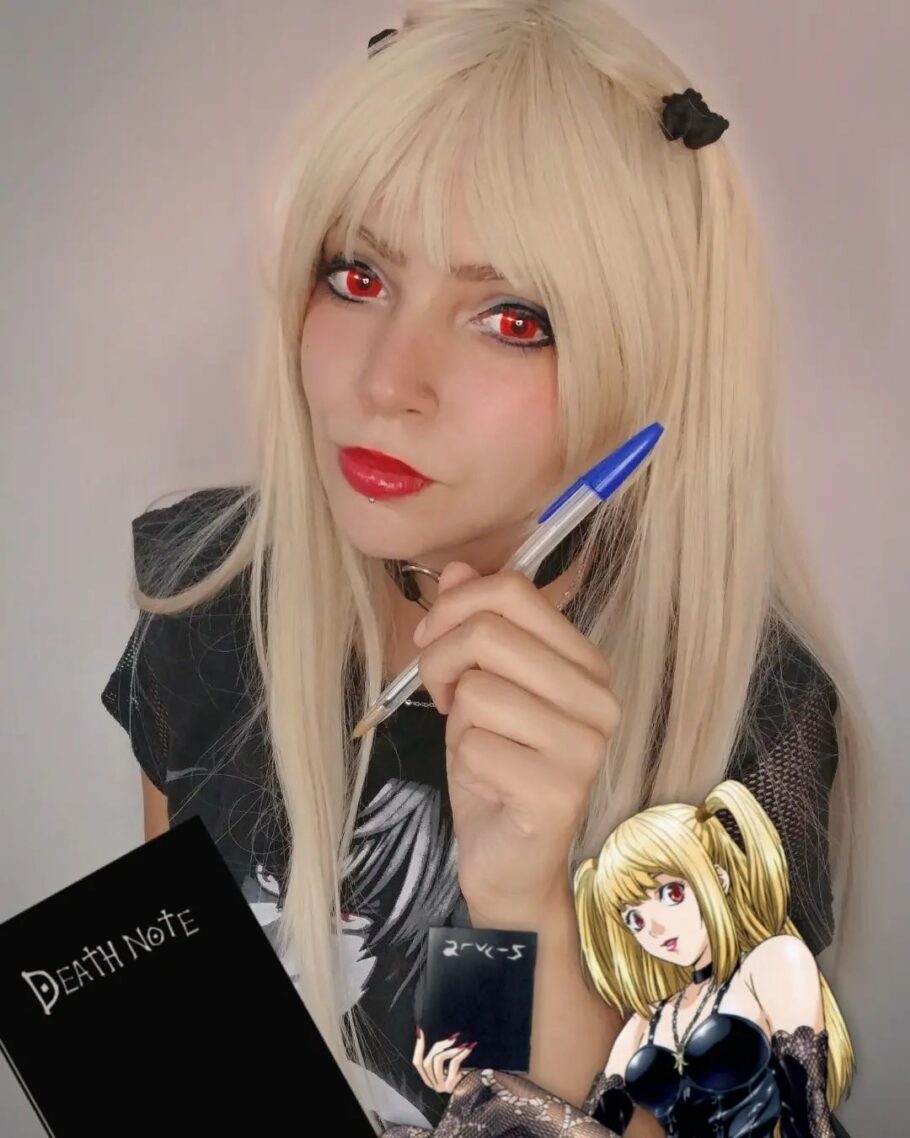 Brasileira fã de Death Note fez um lindo cosplay da Misa Amane