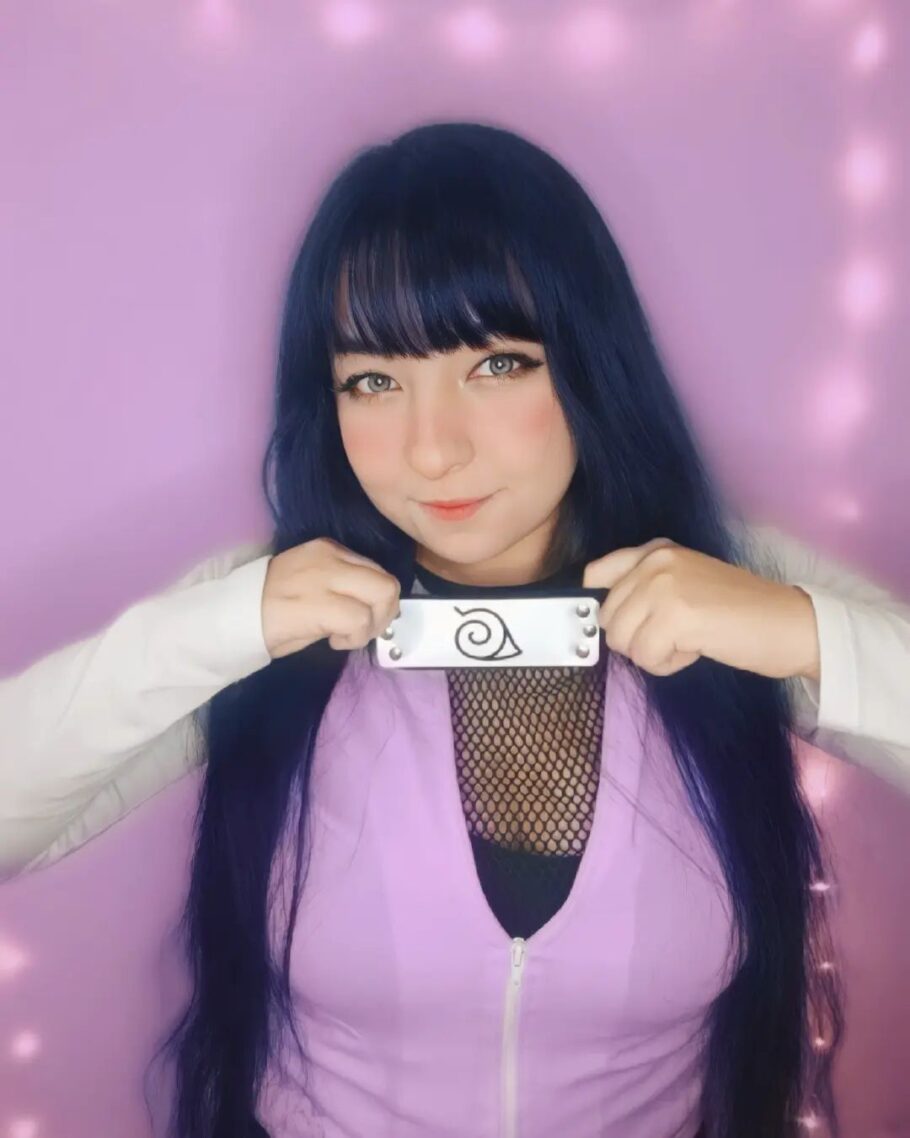 Brasileira fã de Naruto viraliza com um lindo cosplay da Hinata