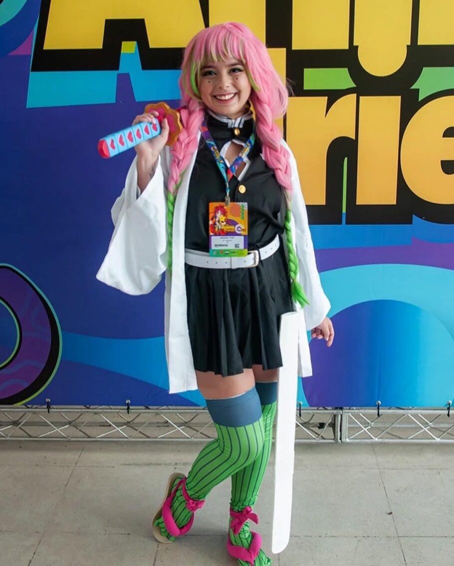 Brasileira Fez Um épico Cosplay Da Mitsuri De Demon Slayer