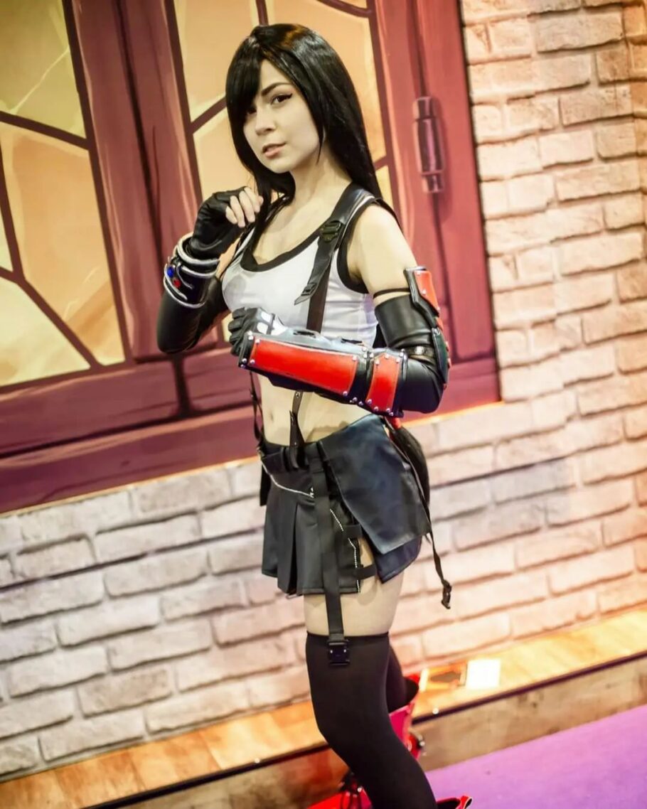 Brasileiras nahhcosplay fez um lindo cosplay da Tifa de Final Fantasy