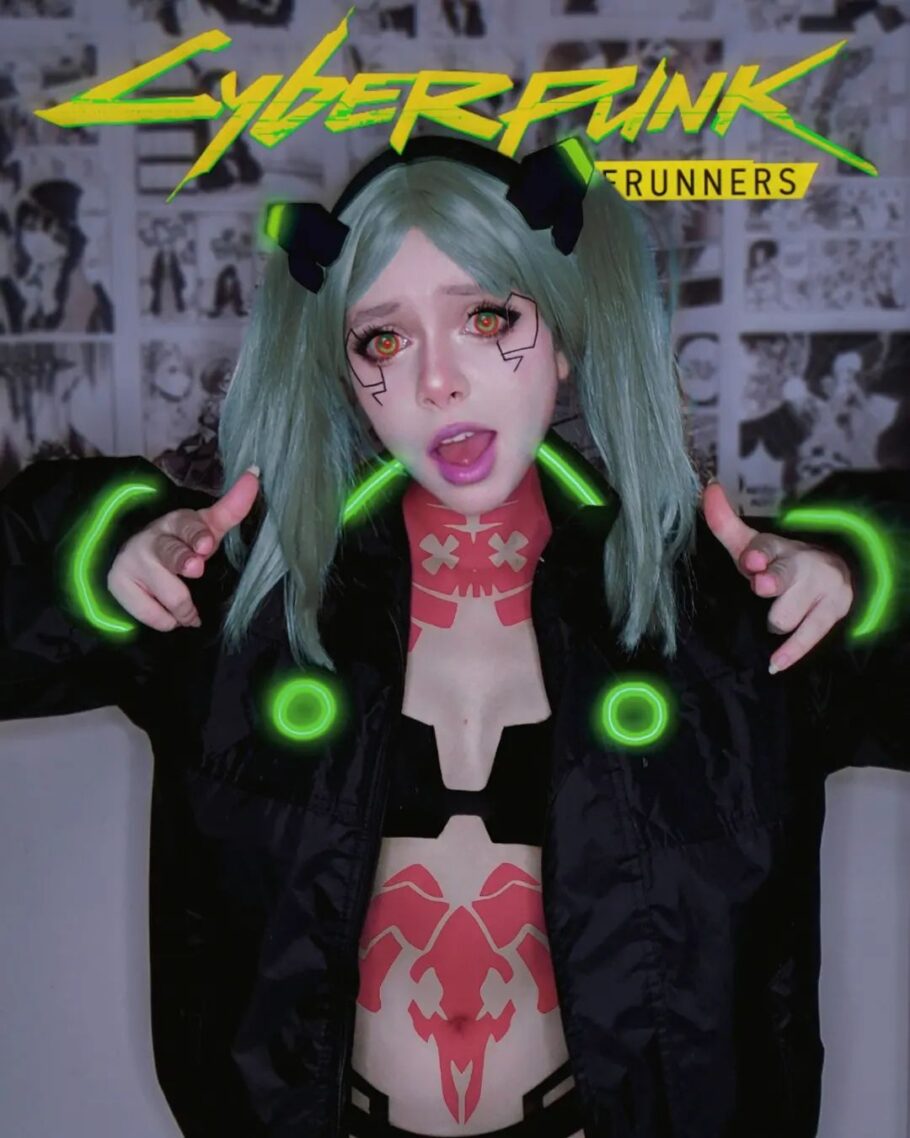 Brasileira akemimiki fez um lindo cosplay da Rebecca de Cyberpunk