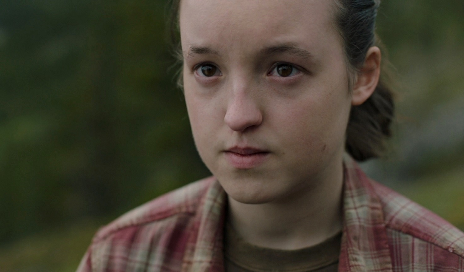 The Last of Us - Bella Ramsey continuará como Ellie para a 2ª temporada