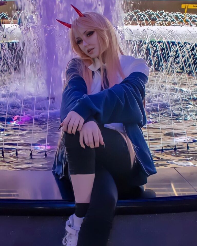 Cosplayer uzileks impressiona com cosplay incrível da Power de Chainsaw