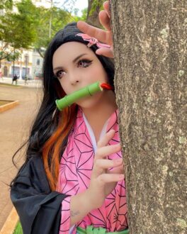 Brasileira Raylucampo Fez Um Cosplay Perfeito Da Nezuko De Demon Slayer ...