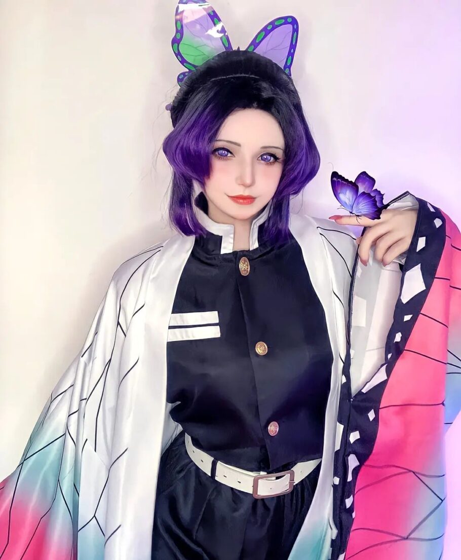 Demon Slayer: cosplay de Shinobu surpreende pelos detalhes