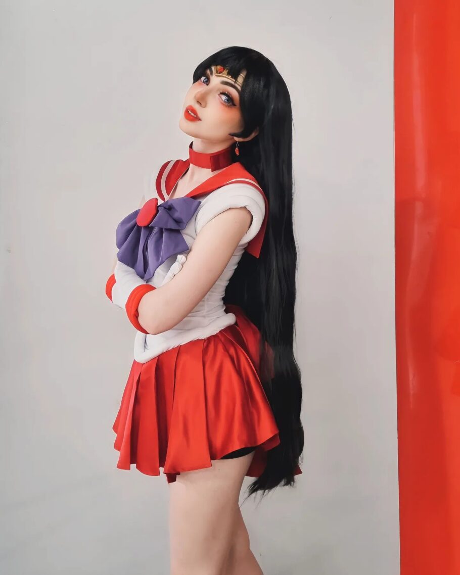 Fã brasileira fez um cosplay perfeito de Sailor Moon - Critical Hits