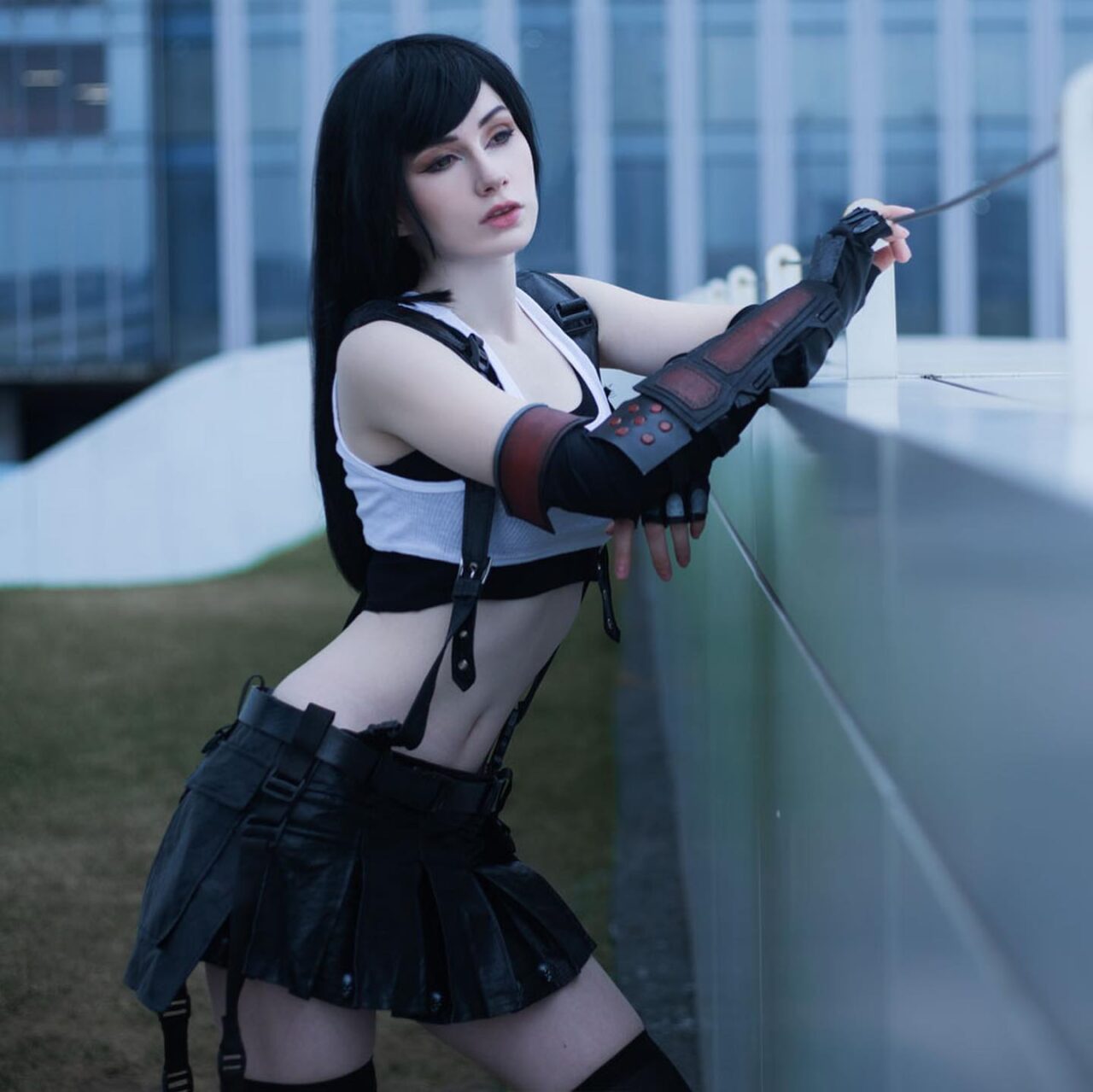 Modelo likeassassin fez um sedutor cosplay da Tifa de Final Fantasy