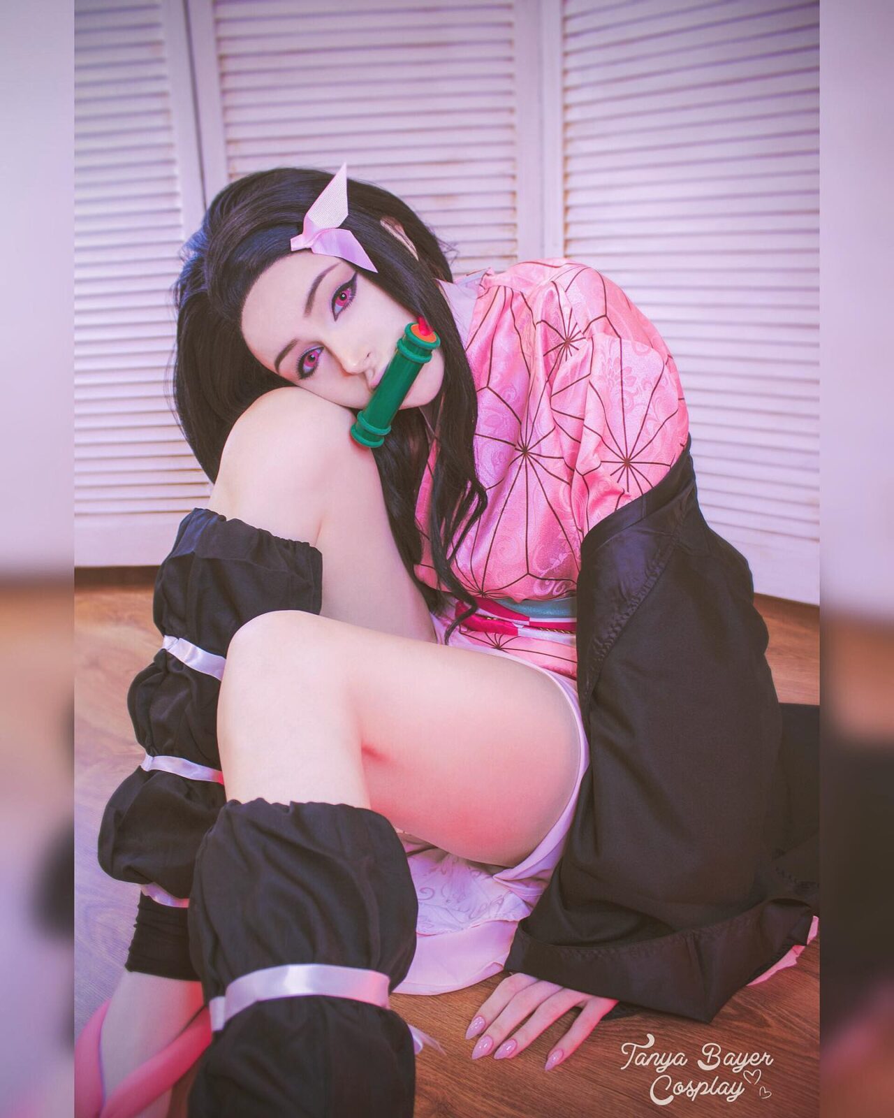 Cosplayer tanya.bayer.cosplay recreated Nezuko from Demon Slayer in real life