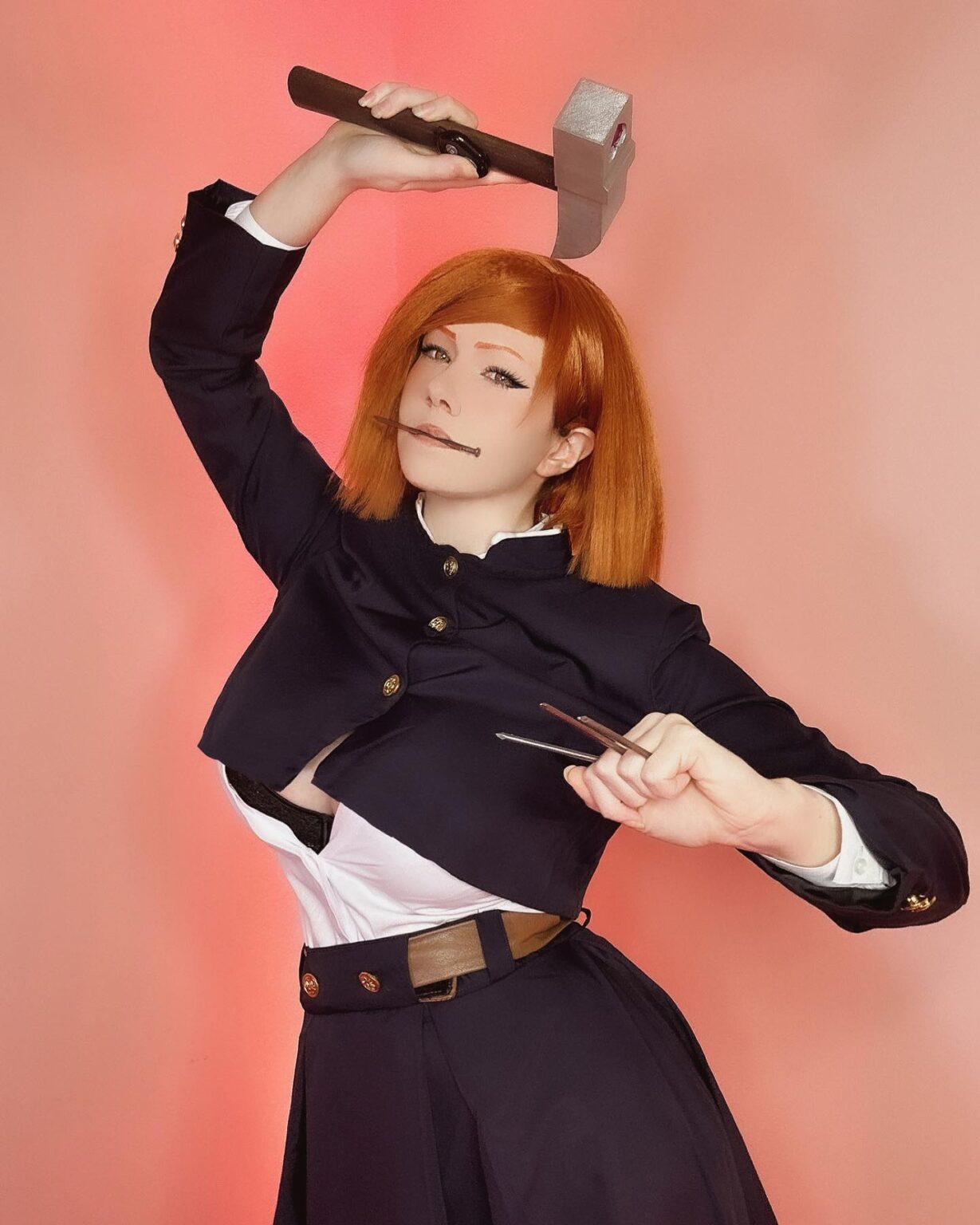 Modelo Roxymadness Encanta Com Um Cosplay De Tirar O Fôlego Da Nobara De Jujutsu Kaisen 8032