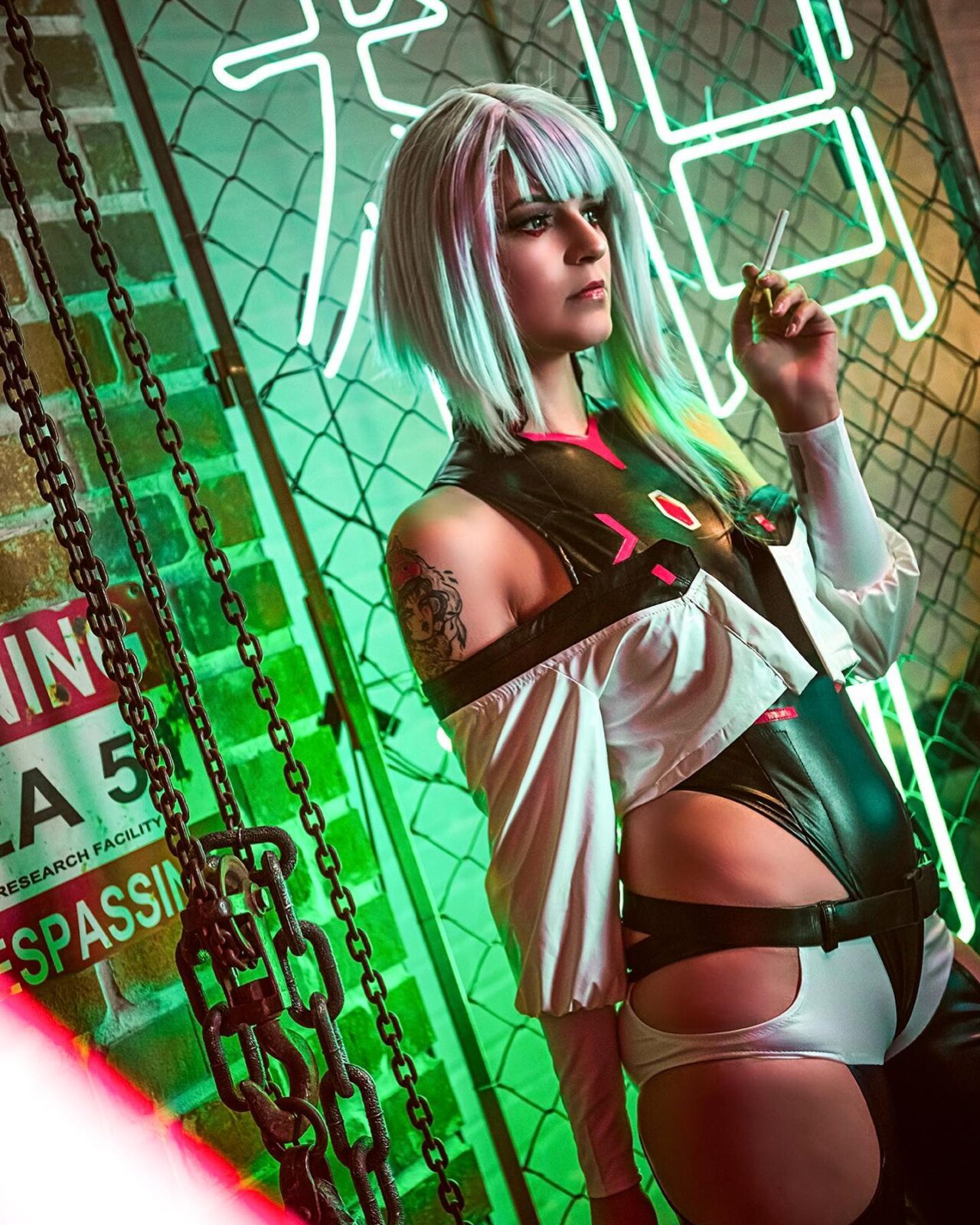 Cosplayer realiza incrível interpretação da fantástica personagem Lucy do universo Cyberpunk