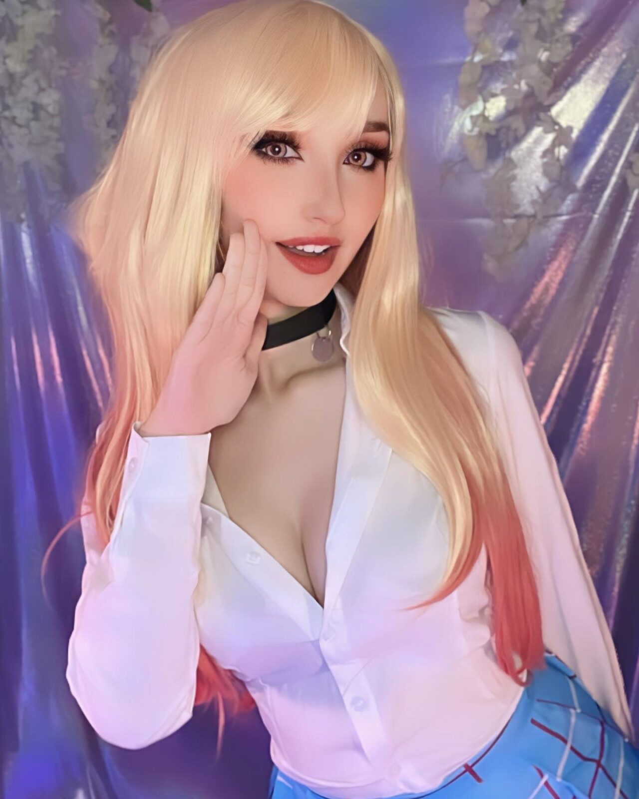 Modelo kapi_cos fez um lindo cosplay da Marin de My Dress-Up Darling -  Critical Hits