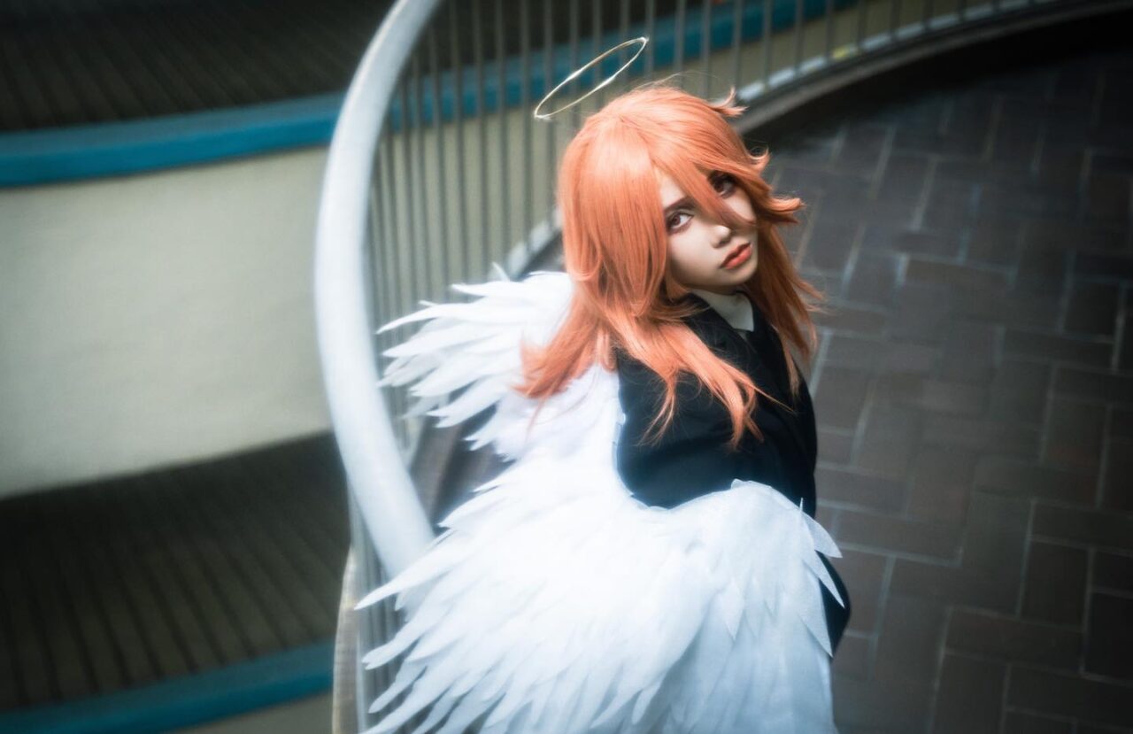 Fã arrasa em surpreendente cosplay de Angel Devil de Chainsaw Man