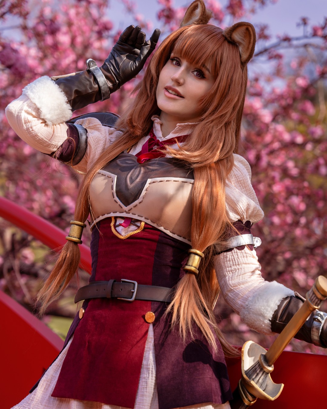 Modelo soalianna fez um lindo cosplay da Raphtalia de Shield Hero