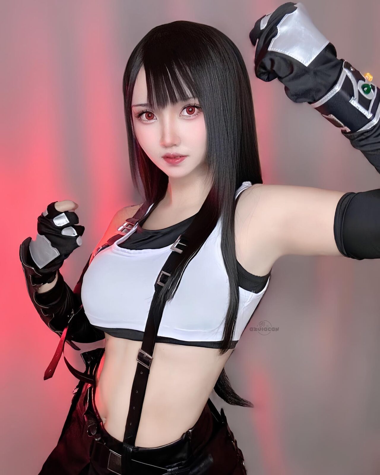 Modelo azulacann fez um lindo cosplay da Tifa Lockhart de Final Fantasy