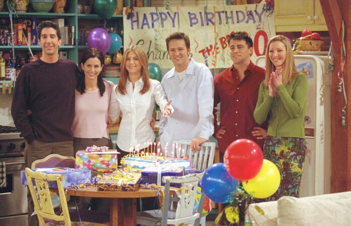 Quiz - Você consegue lembrar quando esses personagens de Friends fazem aniversário?