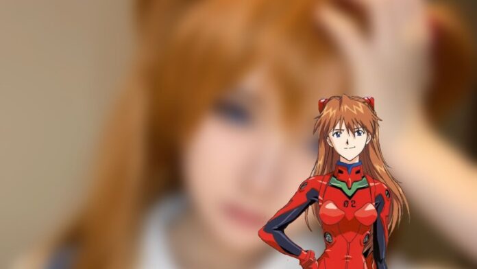 Modelo mm0902_ fez um lindo cosplay da Asuka de Evangelion