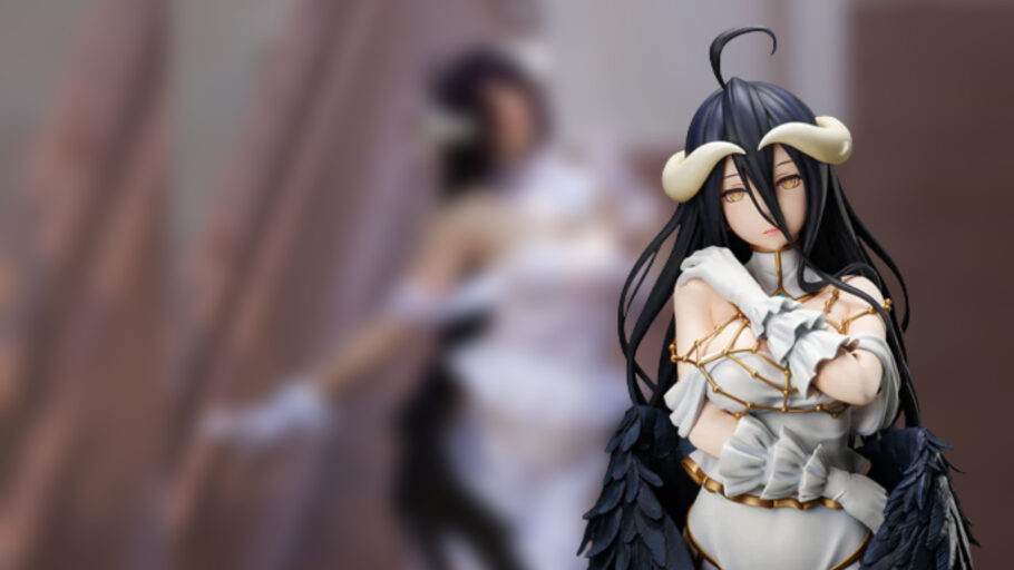 Cosplayer encanta com glorioso visual de Albedo de Overlord