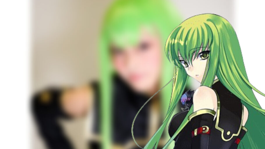 Cosplayer japonesa realiza um excepcional visual da C.C. de Code Geass