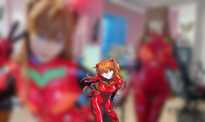 Modelo Mercyuyu transforma-se na Asuka de Evangelion em cosplay adorável