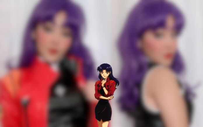 Modelo Chibikaty vai deixar você sem palavras com esse cosplay da Misato de Evangelion