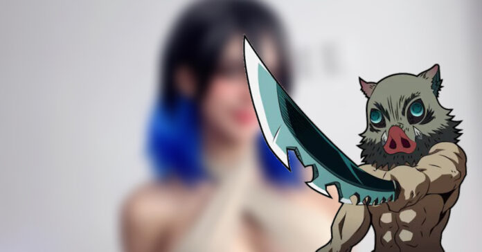 Cosplayer realiza uma atraente interpretação de Inosuke de Demon Slayer