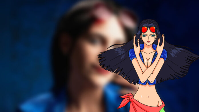 Cosplayer enfeitiça com resplandecente visual da Nico Robin de One Piece