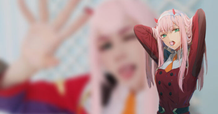 Cosplayer brilha com surreal interpretação da Zero Two de Darling in the Franxx