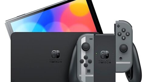 Console Nintendo Switch Oled + Super Smash Bros Ultimate Digital + 3 Meses Assinatura Nintendo Switch Online