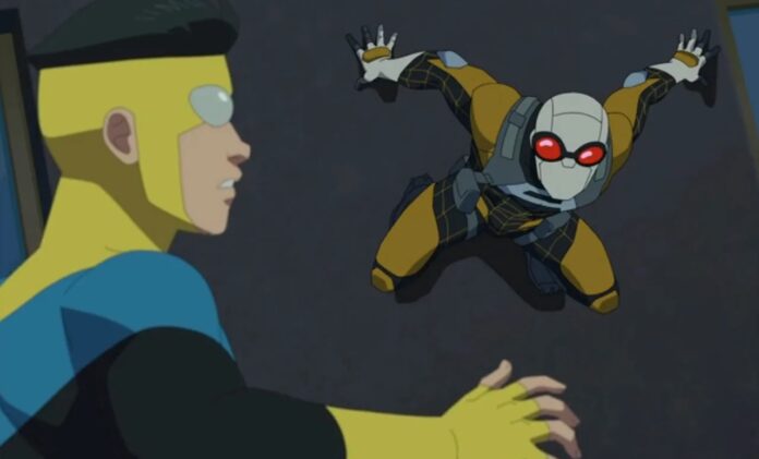 Criador de Invencível fala sobre a participação especial do Agente Aranha no final da 2ª temporada