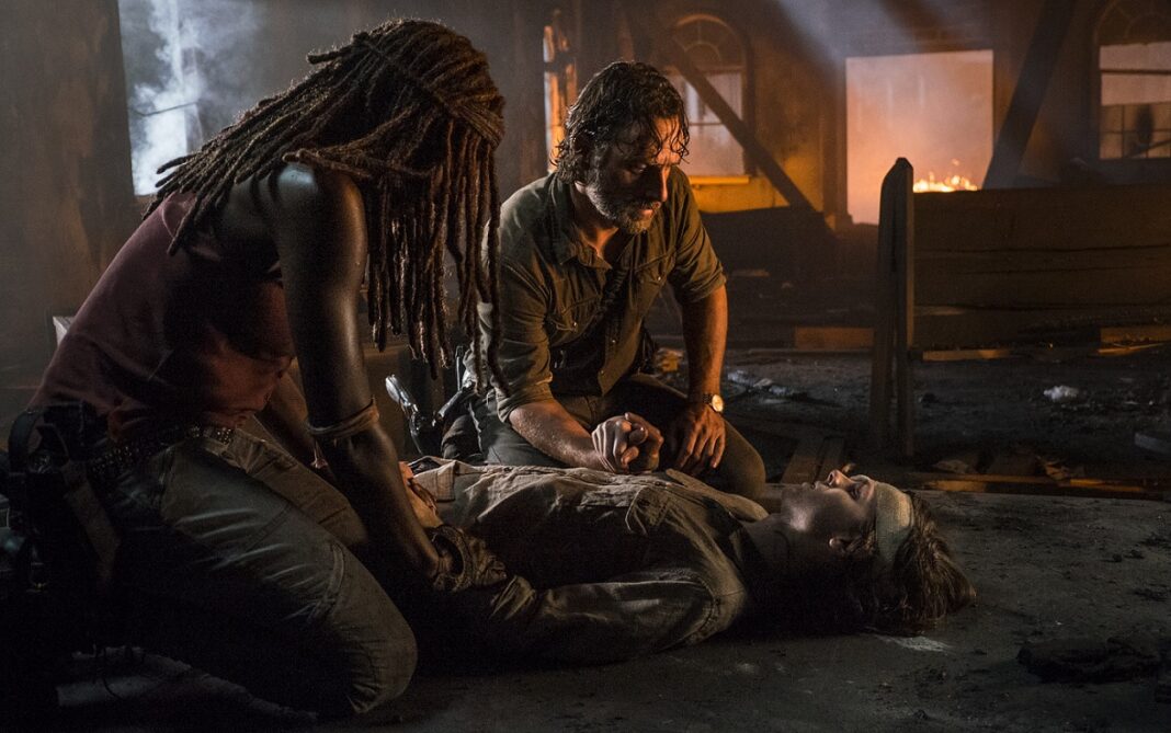 Em qual episódio de The Walking Dead Carl morre? - Critical Hits