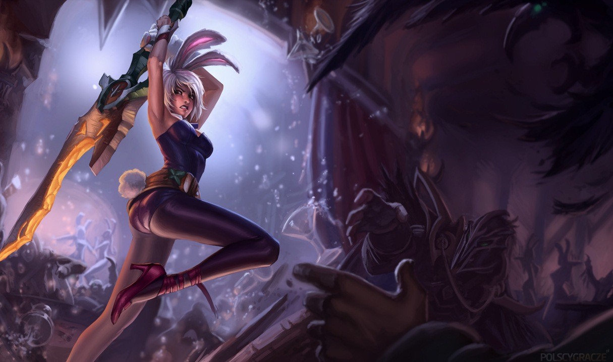 Fã de League of Legends traz um surreal cosplay da Skin Riven Coelhinha de Noxus