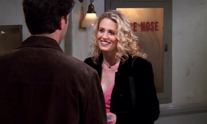 Em qual episódio Samantha Smith aparece em Friends?