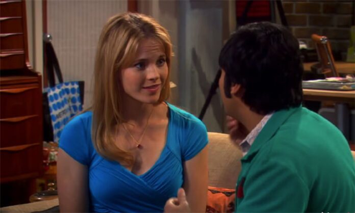 Em qual episódio Katie Leclerc aparece em The Big Bang Theory?