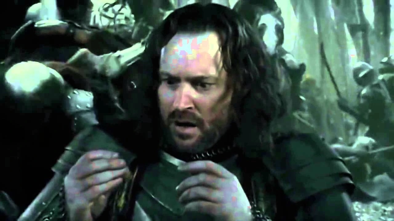 Em qual filme de O Senhor dos Anéis Isildur morre?