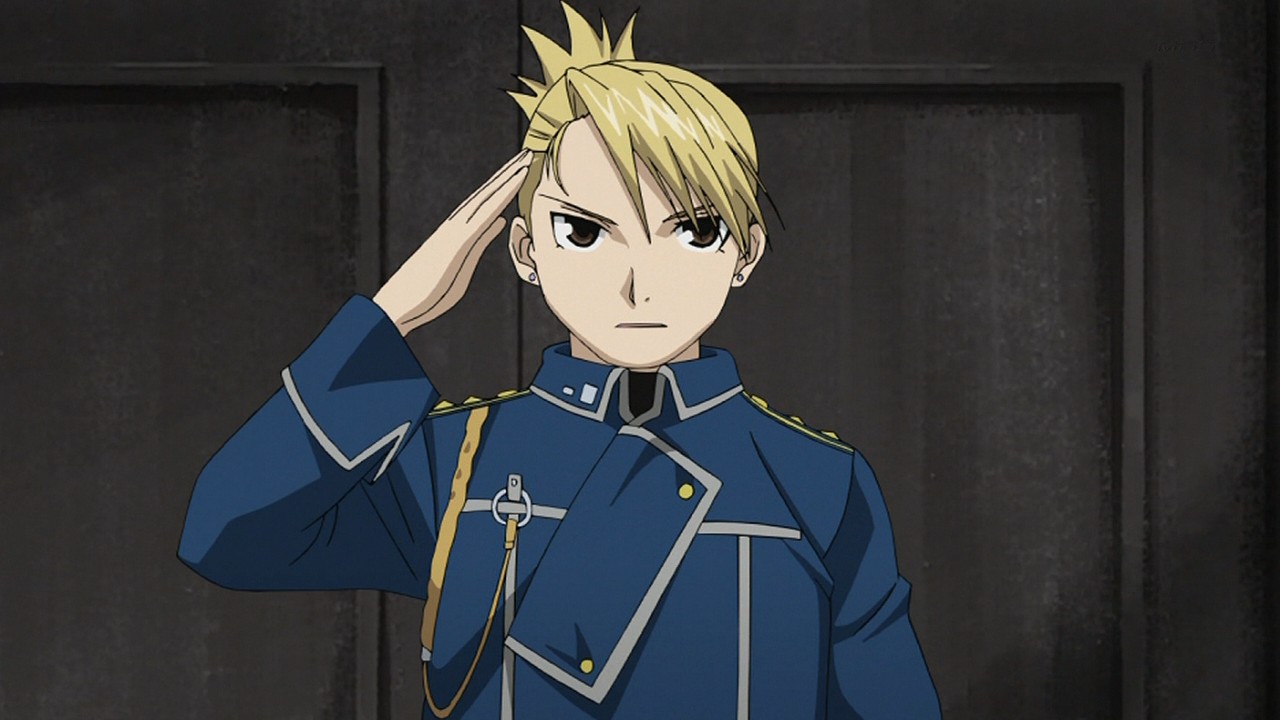 Este é um fantástico cosplay da Riza Hawkeye de Fullmetal Alchemist