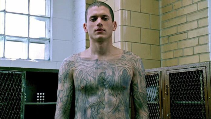 Prison Break - em qual episódio Michael revela sua tatuagem?