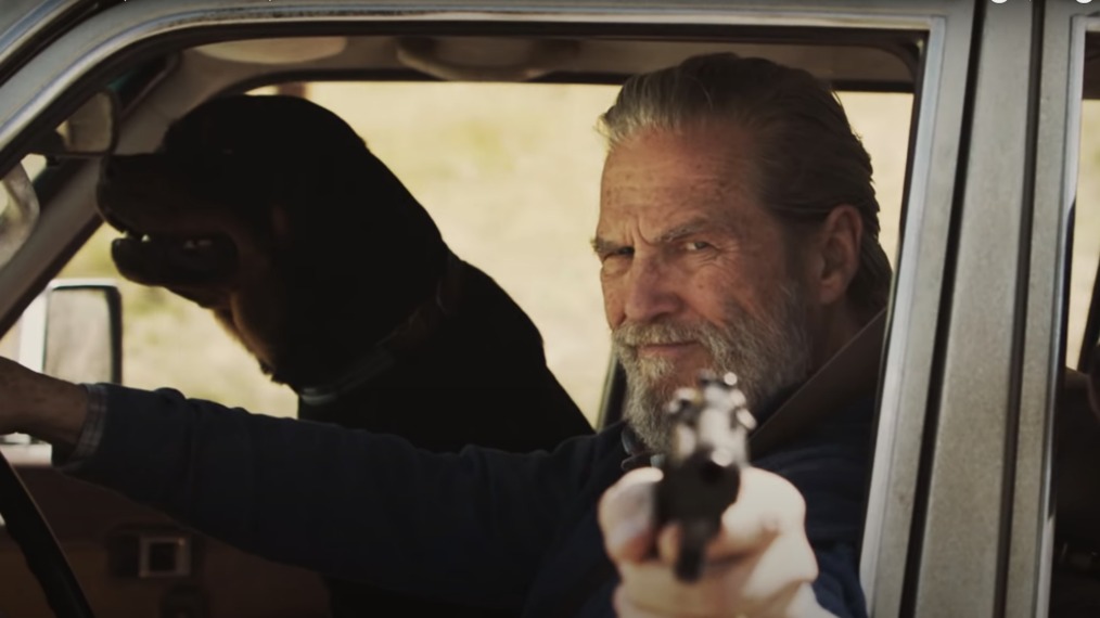 The Old Man - Em qual episódio Dan Chase enfrenta um grupo de assassinos em uma perseguição de carro?