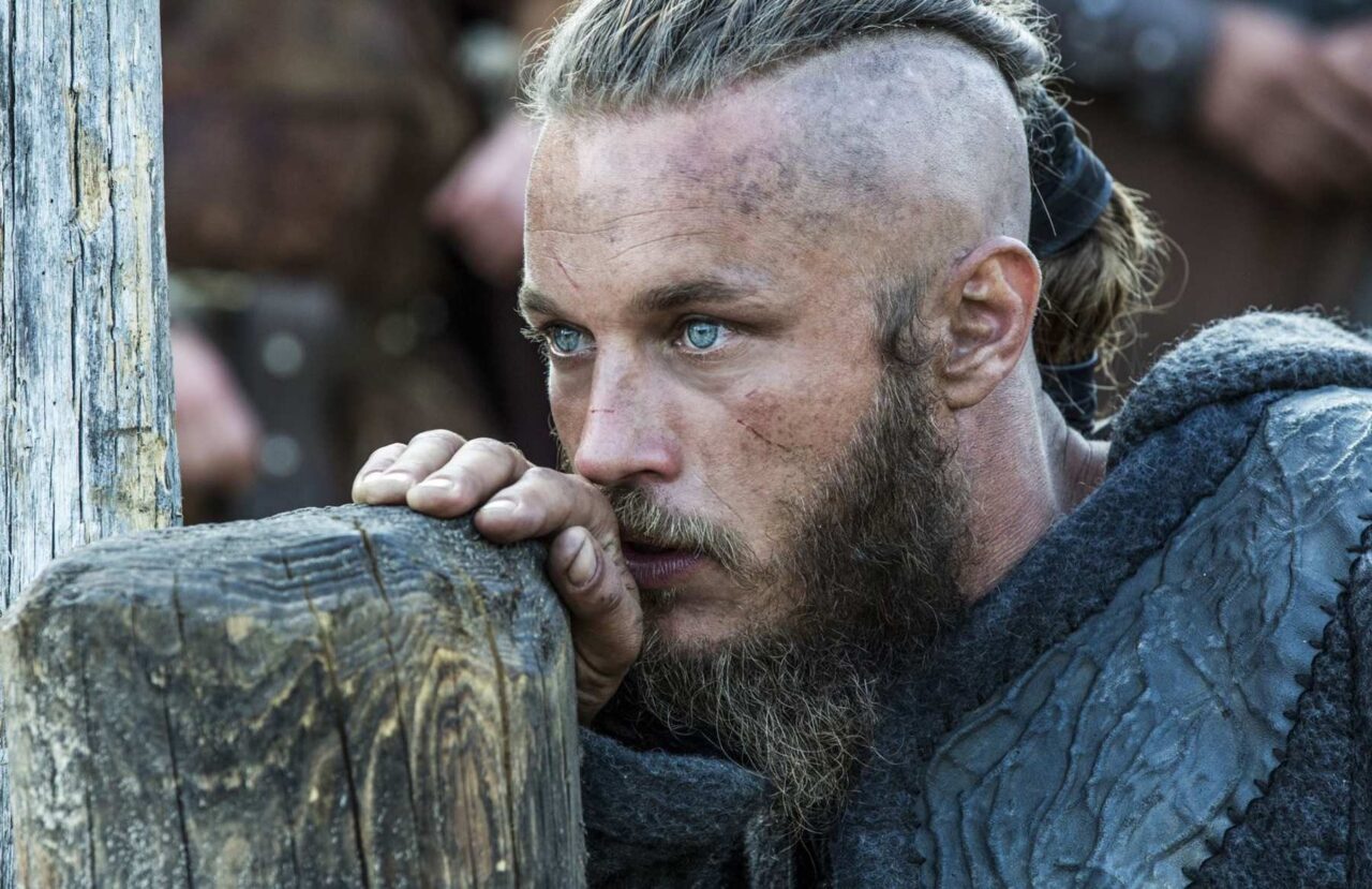 Em qual episódio de Vikings Ragnar se torna Rei?