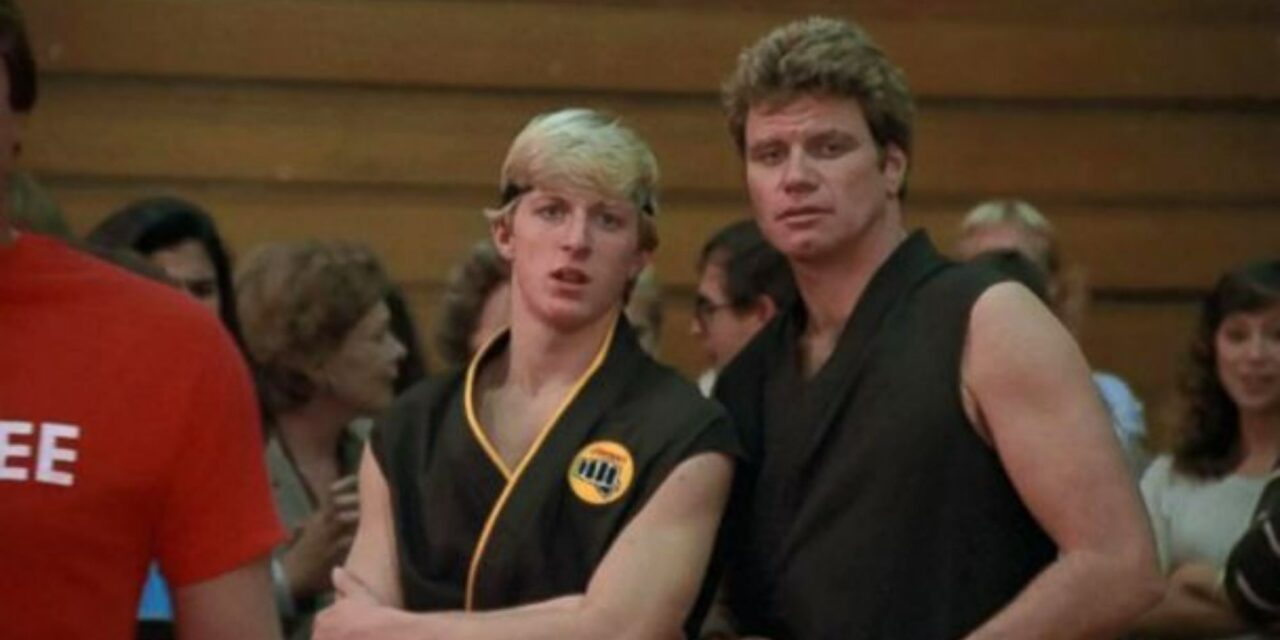 Criadores de Cobra Kai explicam por que Johnny Lawrence salvou John Kreese