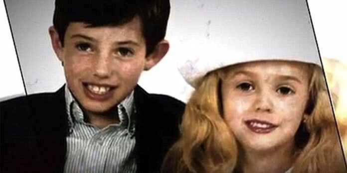 O que aconteceu com o irmão de JonBenét Ramsey, Burke