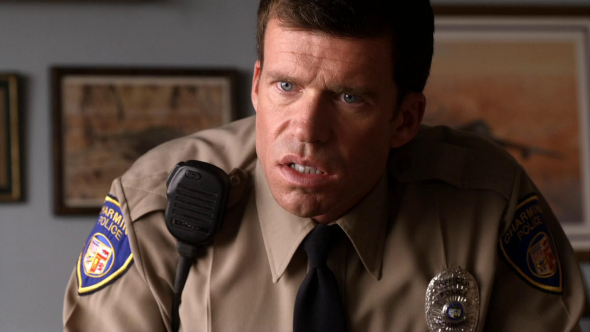 Por que Taylor Sheridan saiu de Sons of Anarchy?