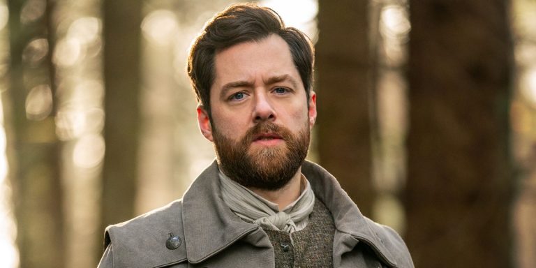 Por que Roger foi enforcado na 5ª temporada de Outlander Por que Roger foi enforcado na 5ª temporada de Outlander