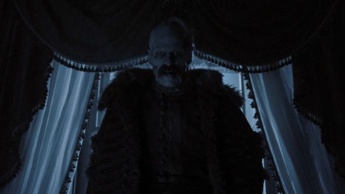 Como Bill Skarsgård criou a voz assustadora de Nosferatu?