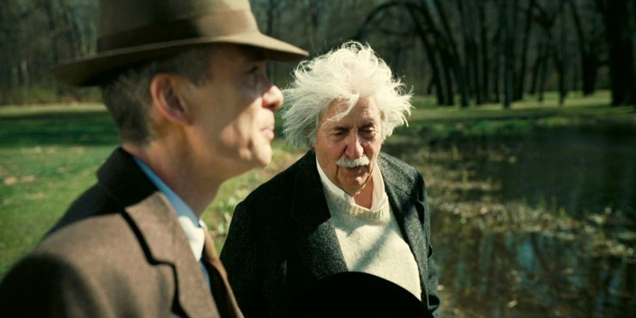 Qual o papel de Albert Einstein em Oppenheimer e qual foi o seu envolvimento no Projeto Manhattan