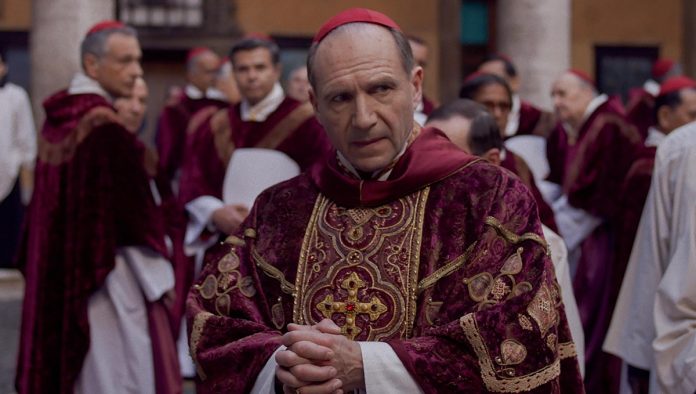 Entenda o final de Conclave